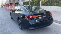 تۆیۆتا ئەڤەلۆن